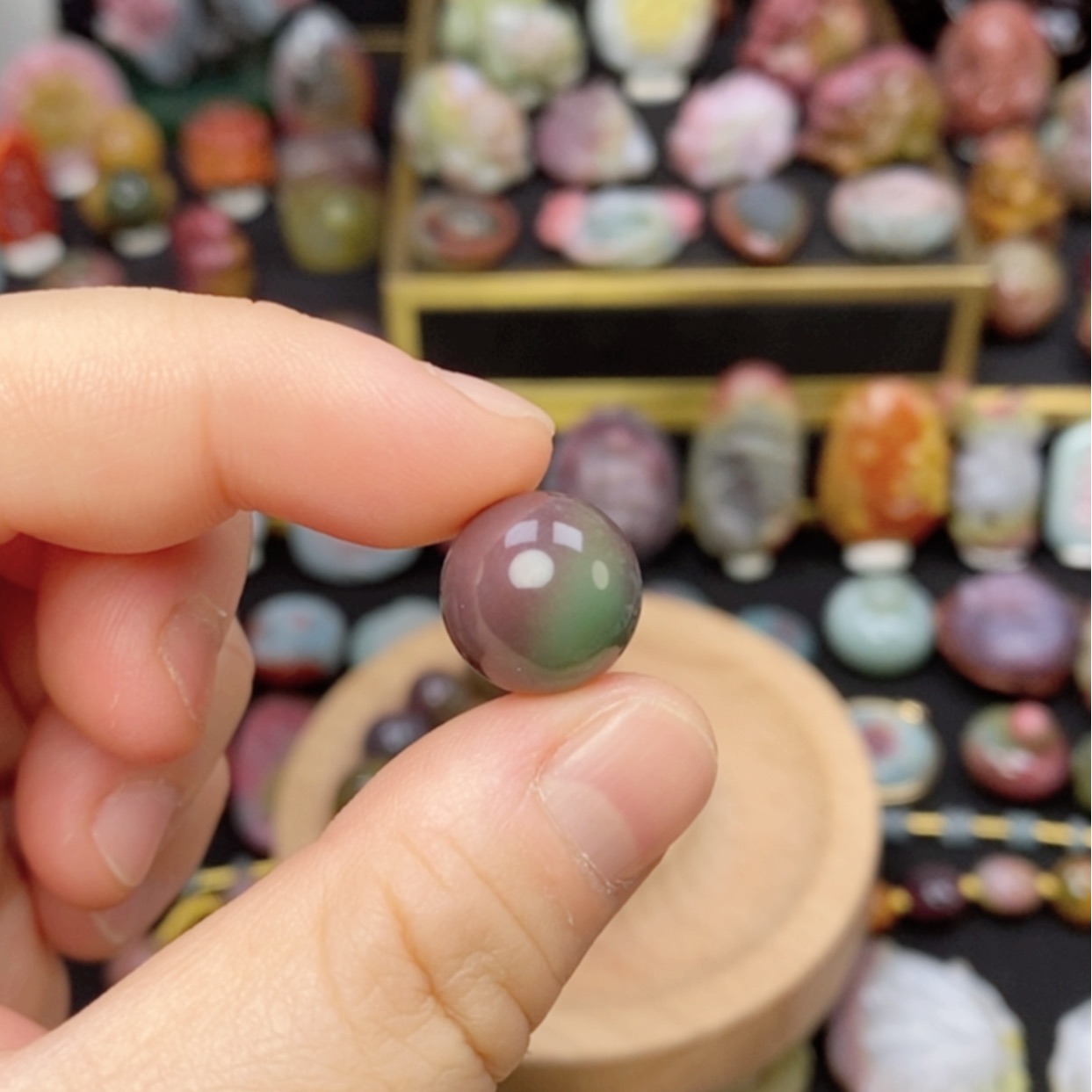 【闪购商品】玛瑙/玉髓吊坠(不含链)未镶嵌R****?