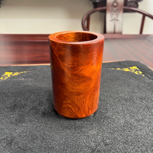 【限量福利】缅甸花梨木原木笔筒整木挖空雕刻木雕