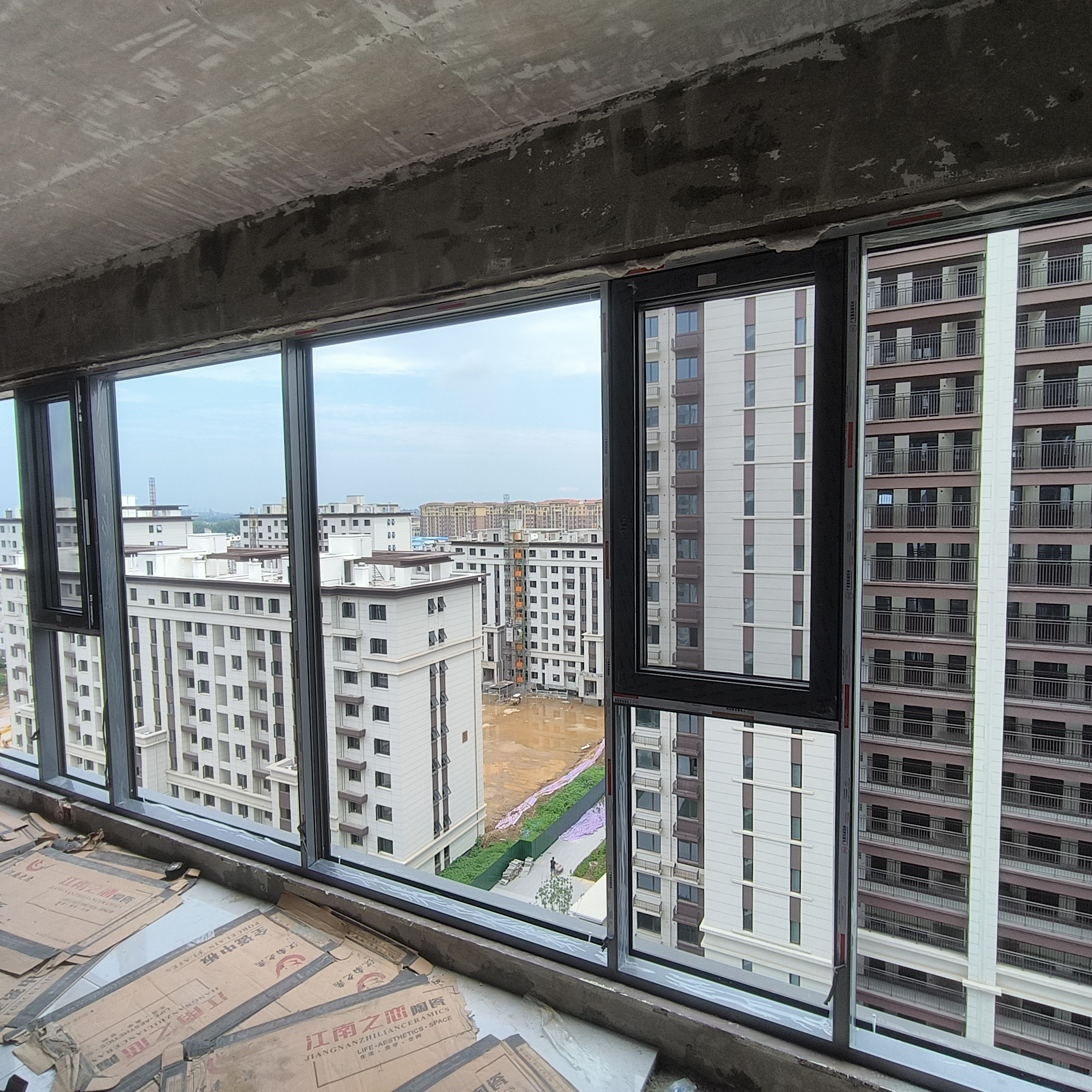 本店经营高中低档断桥铝门窗品牌门窗