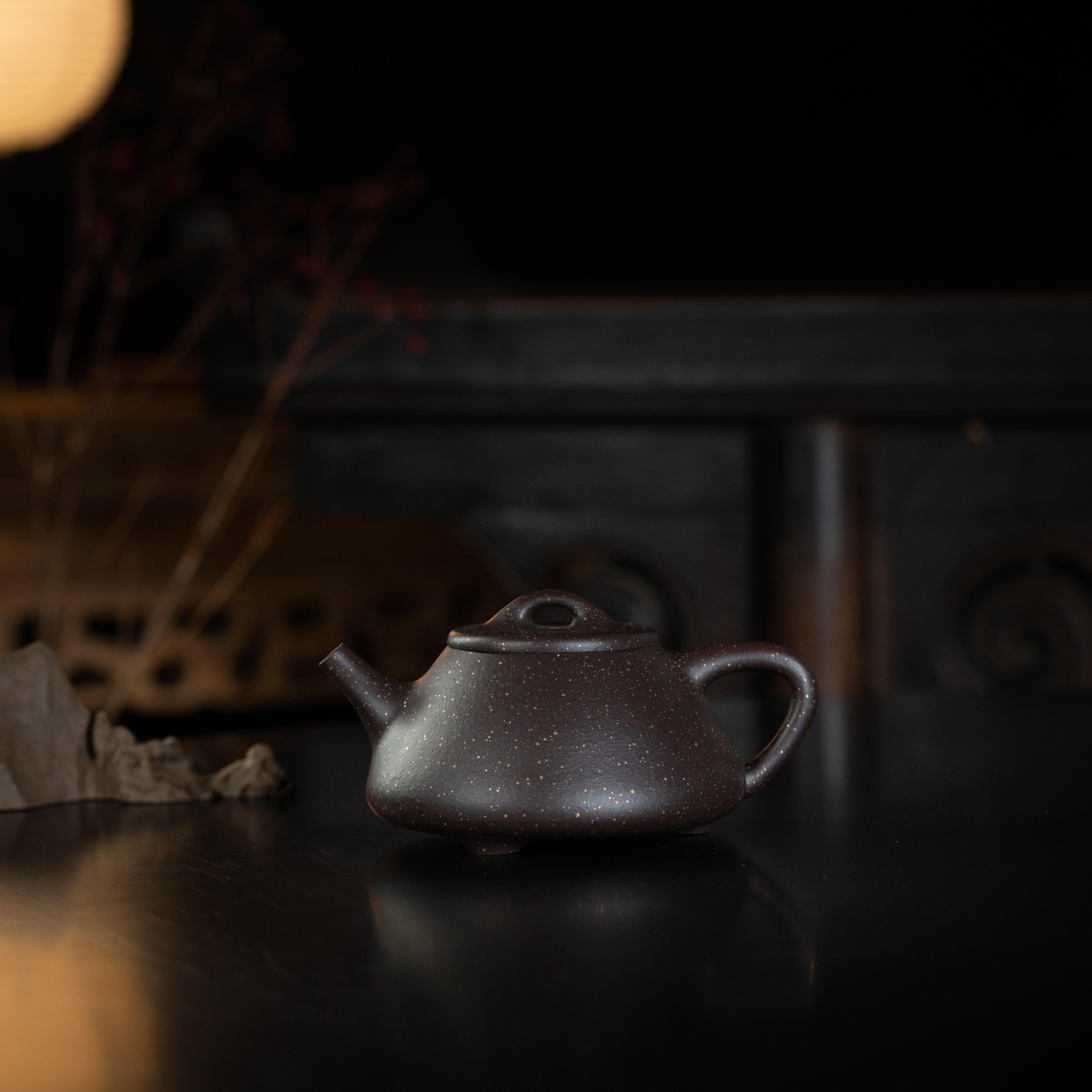 珽珽茶器 子冶石瓢（满天星）吴静制 乌金砂 237cc 紫砂壶