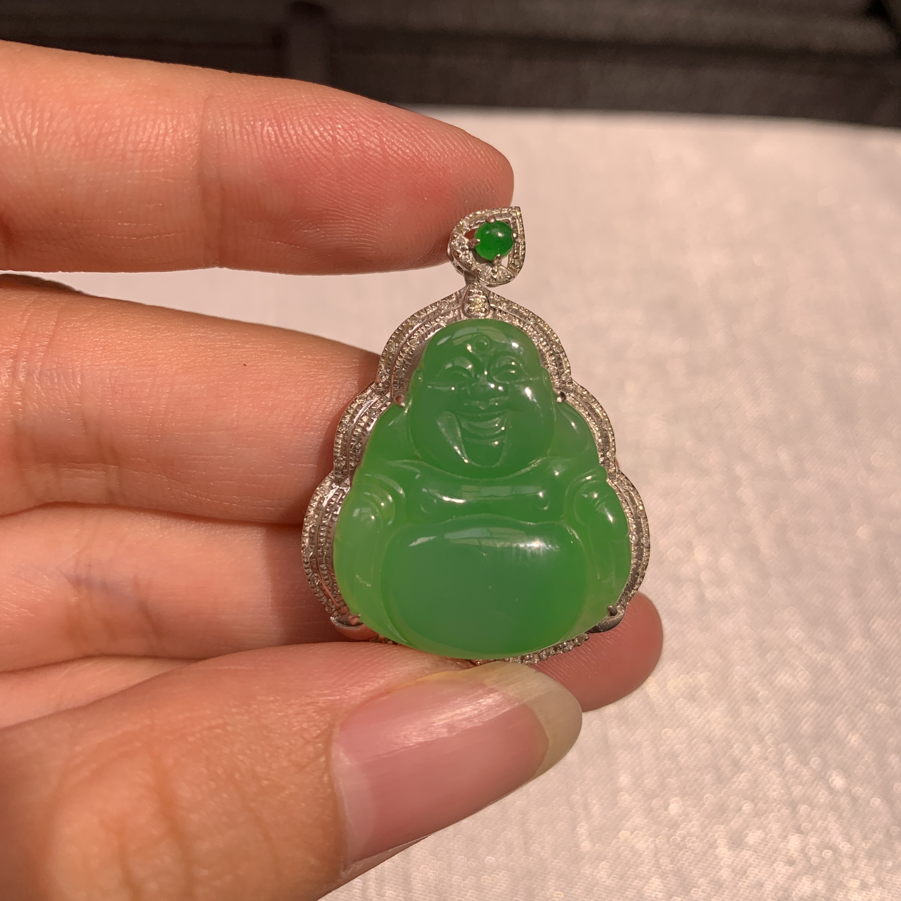 18K缅甸A货翡翠吊坠