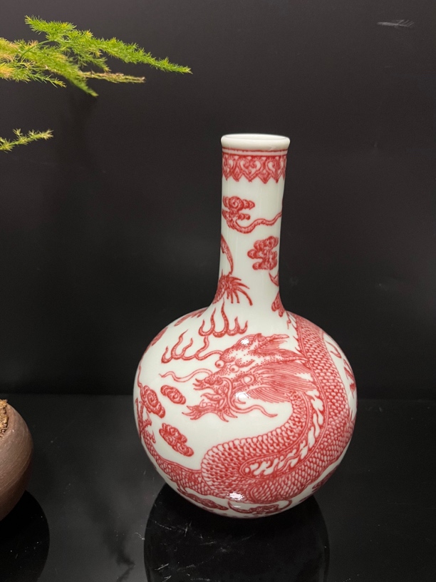 精品原矿釉里红古法烧制手工陶瓷全点工工艺祥云龙纹瓶