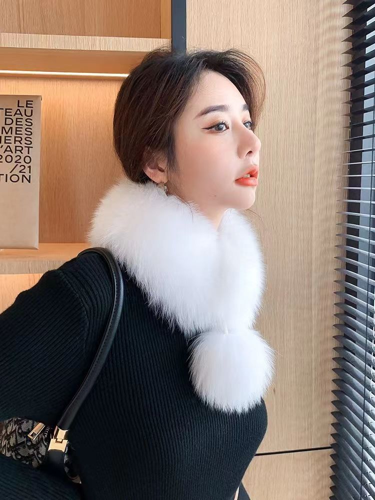 新款时尚休闲百搭可爱狐狸毛围巾多色网红加厚自吸扣防寒保暖冬款