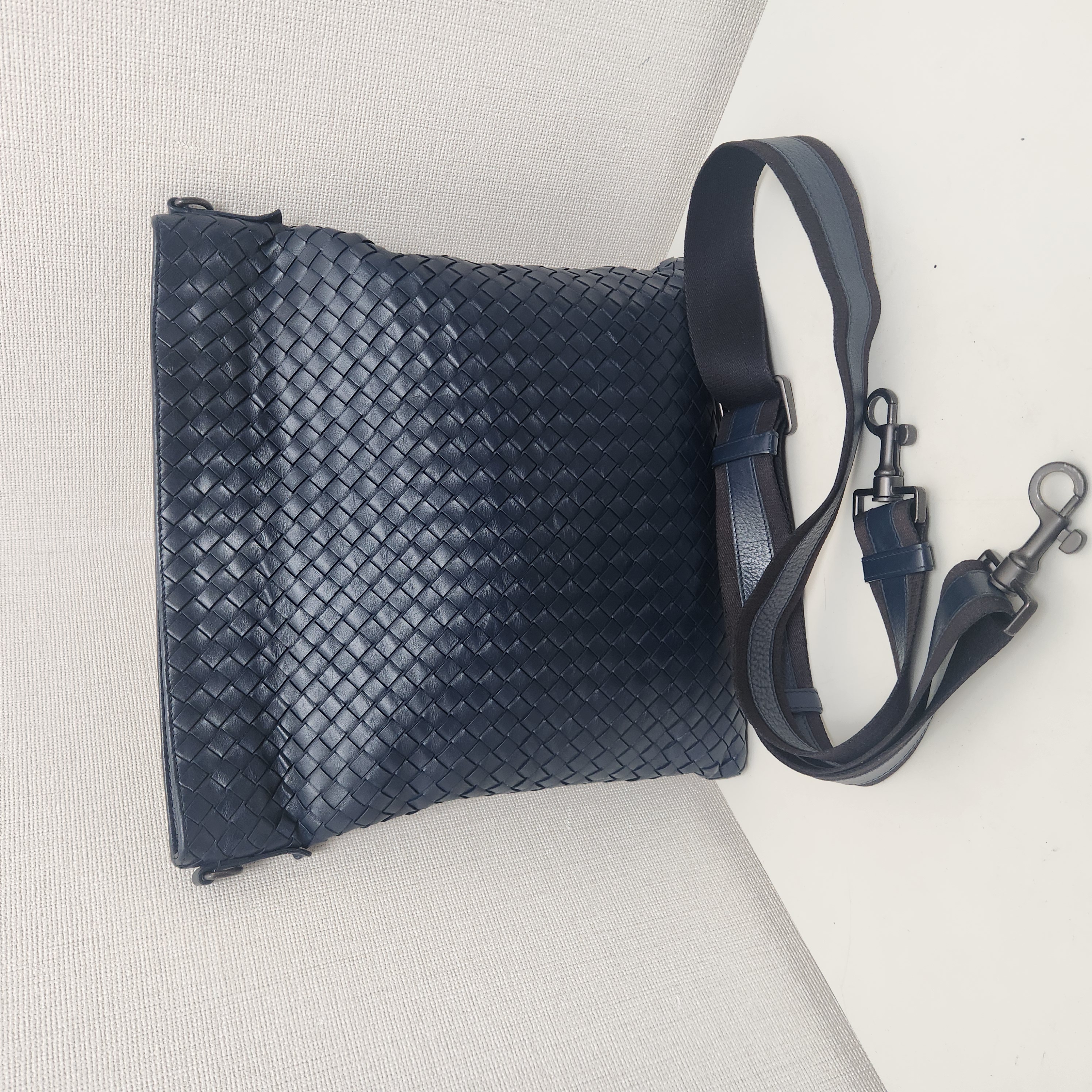 95新 BOTTEGA VENETA/葆蝶家 手工编织单肩包