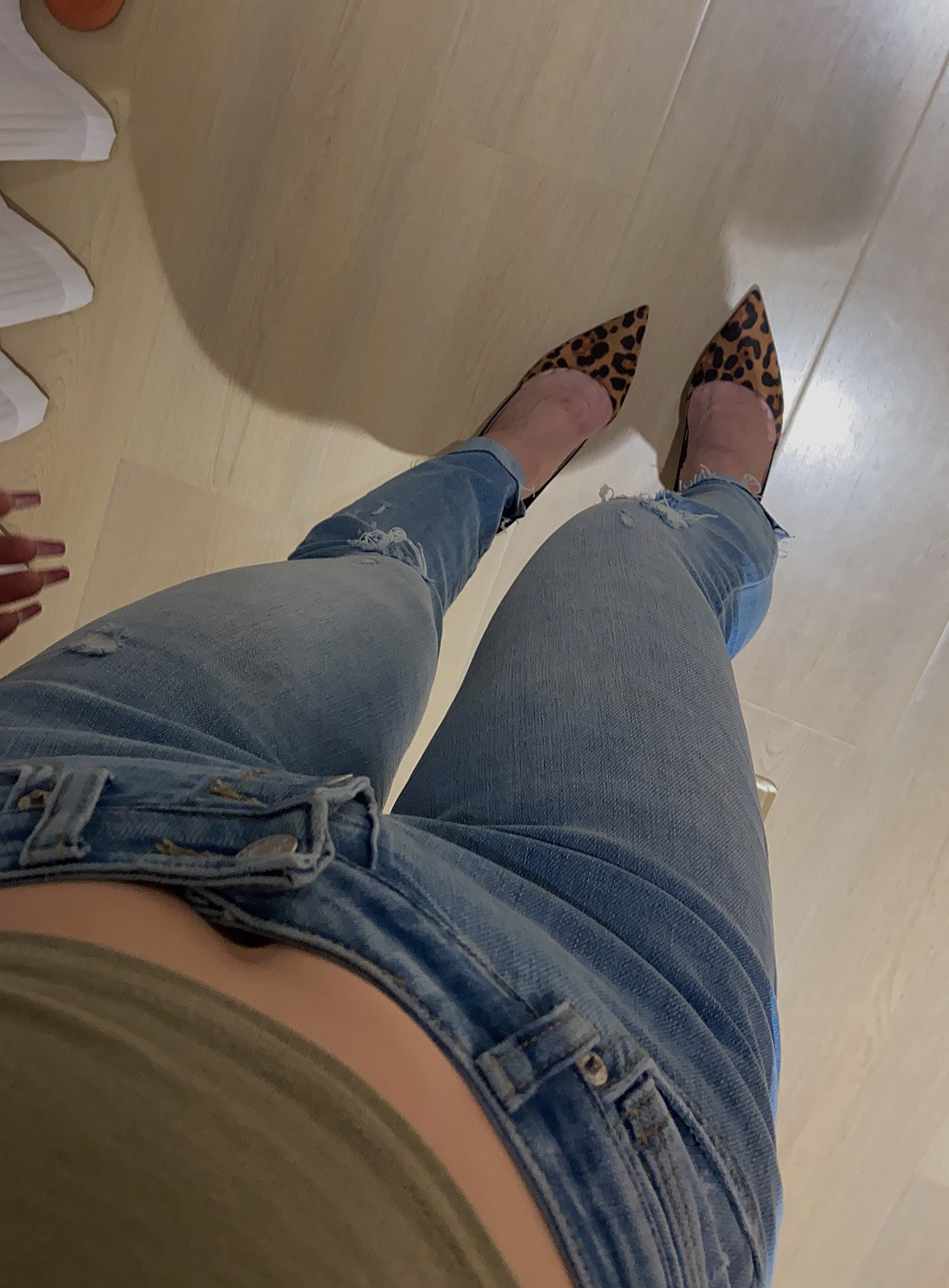 【你伍老板娘】原创破洞高腰前排扣微弹力牛仔裤九分哈伦裤小脚裤