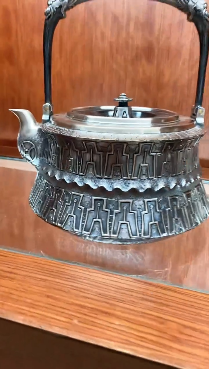 【闪购商品】足银纯手工大师烧水壶