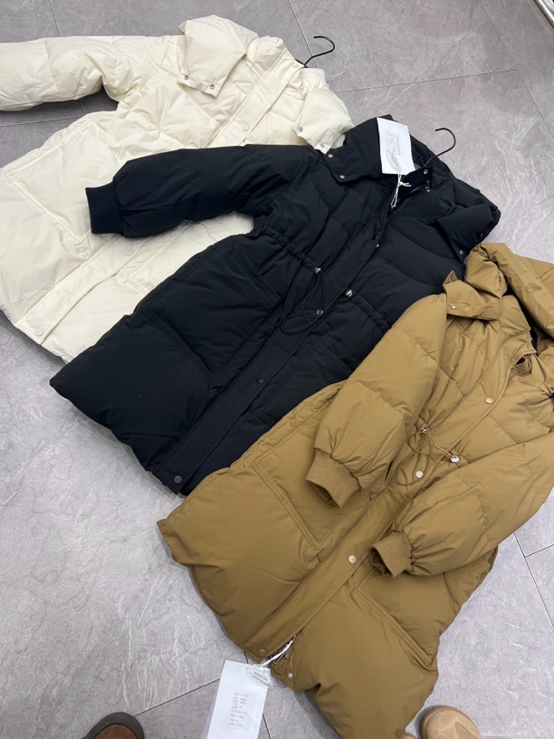 V家 大口袋收腰宽松羽绒服