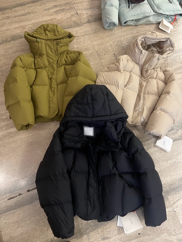 V家 抽绳设计感短款羽绒服