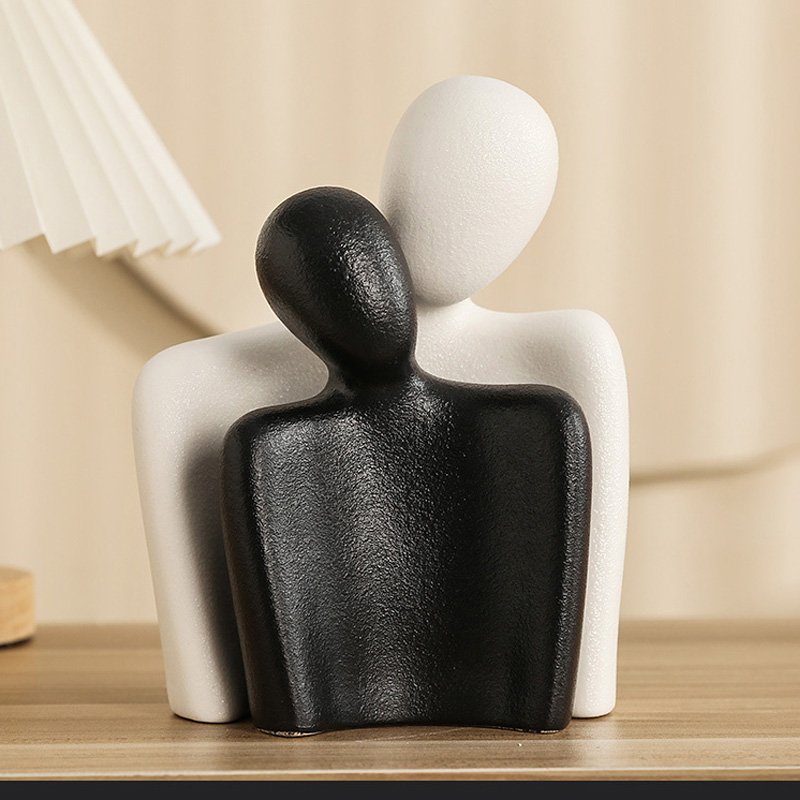家居装饰品简约现代创意艺术客厅酒柜玄关电视柜抽象情侣陶瓷摆件