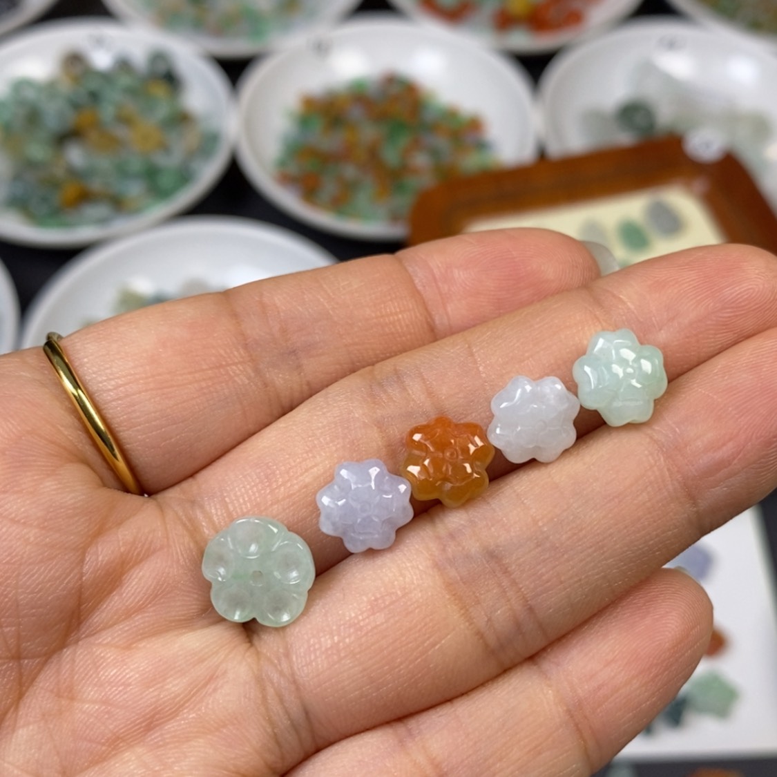 【闪购商品】翡翠颈饰未镶嵌W****维