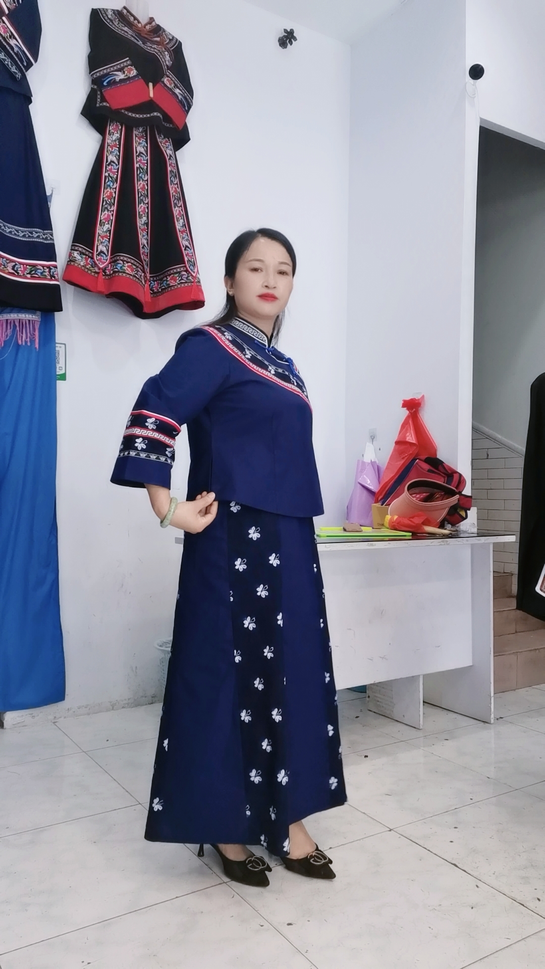 布依族服装套装全套
