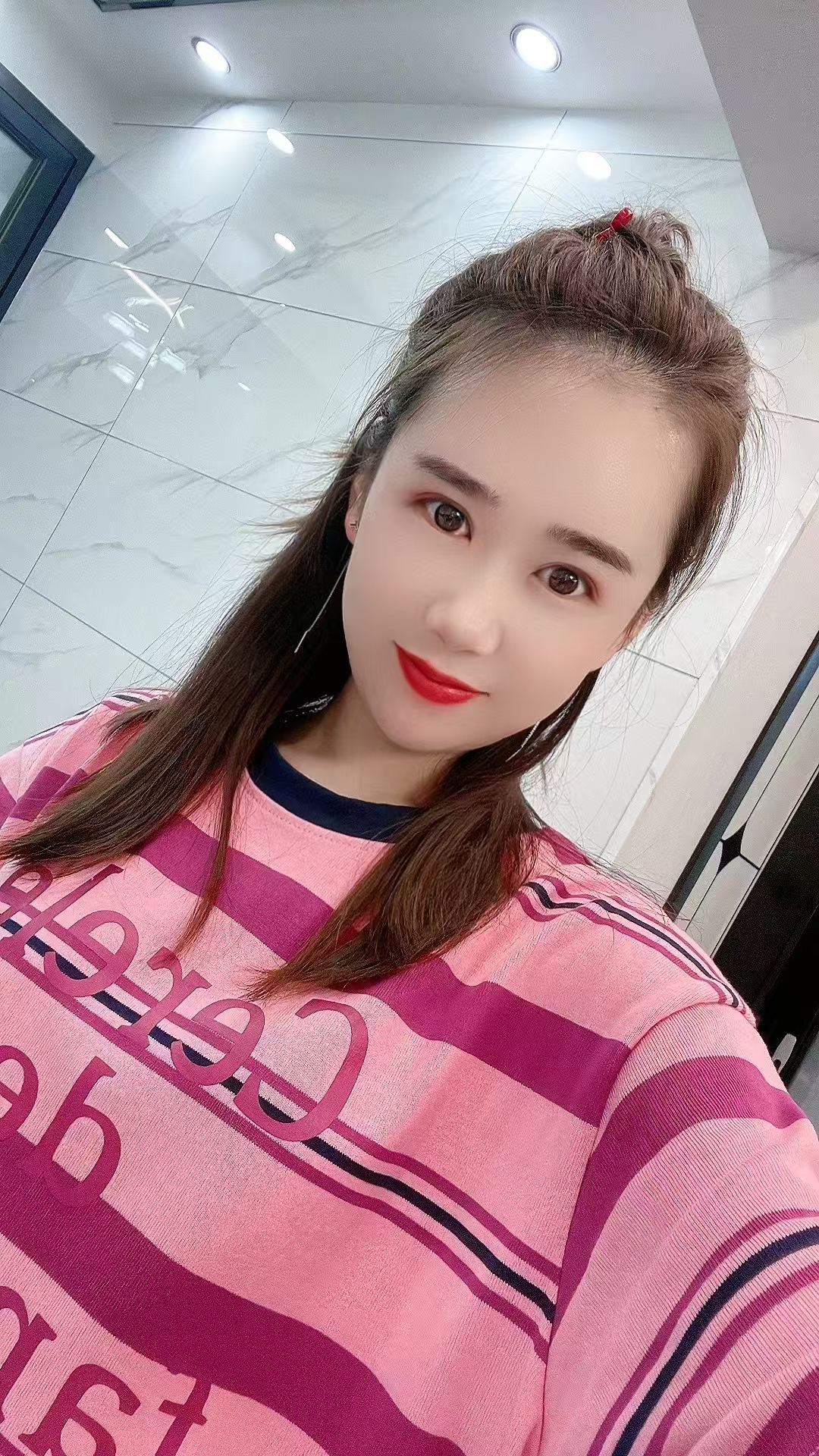 莹莹家女装大码百搭时尚