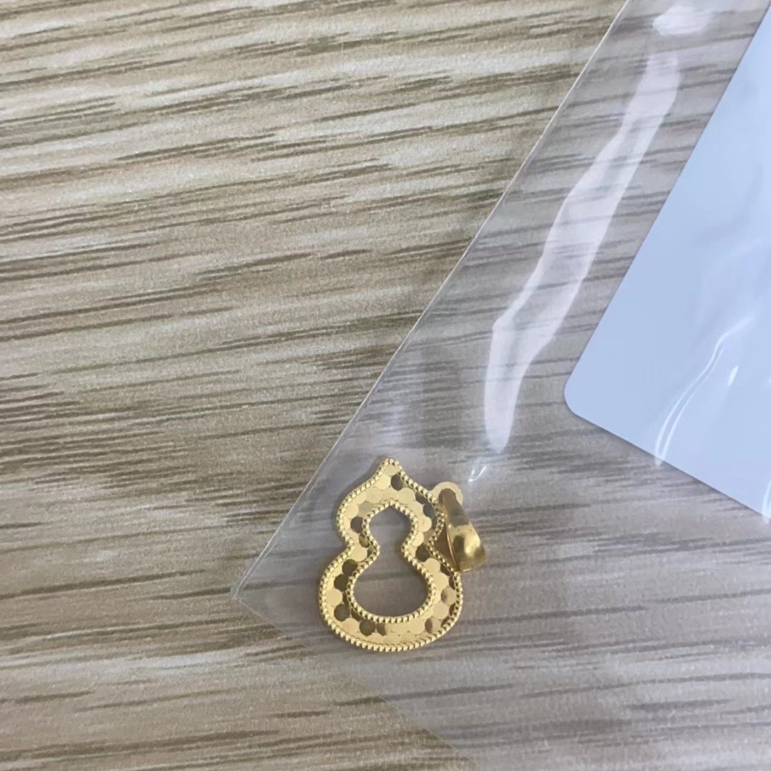足金999 小鱼鳞葫芦吊坠（瓜子扣）