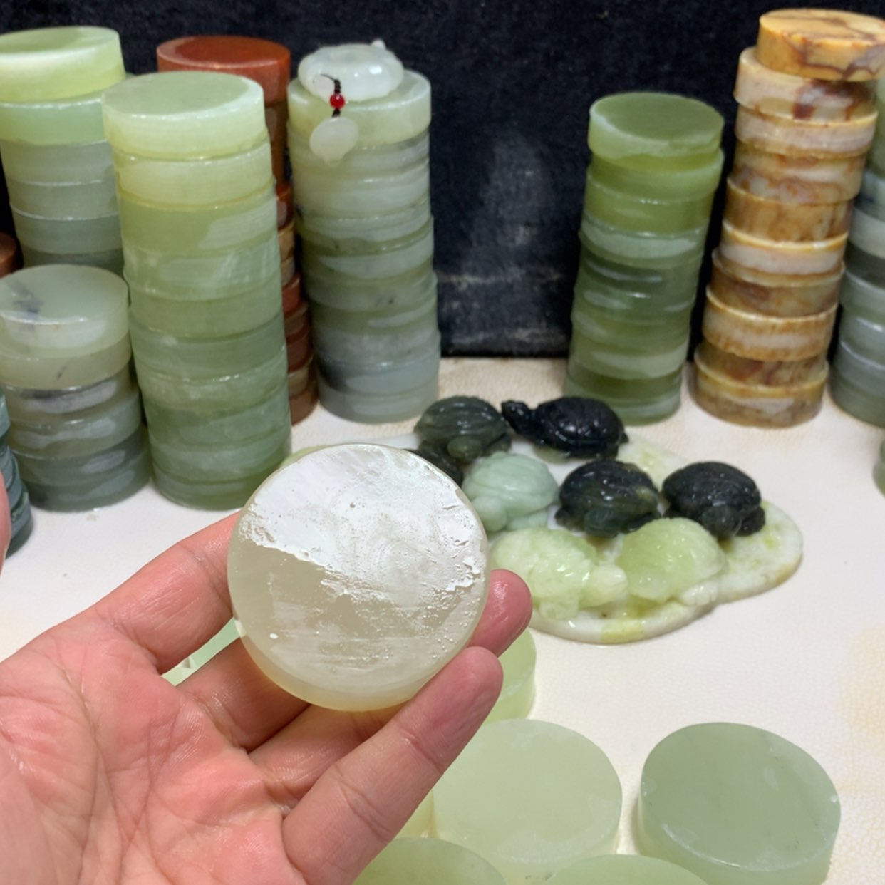 【闪购商品】蛇纹石玉珠宝半成品未镶嵌光**落