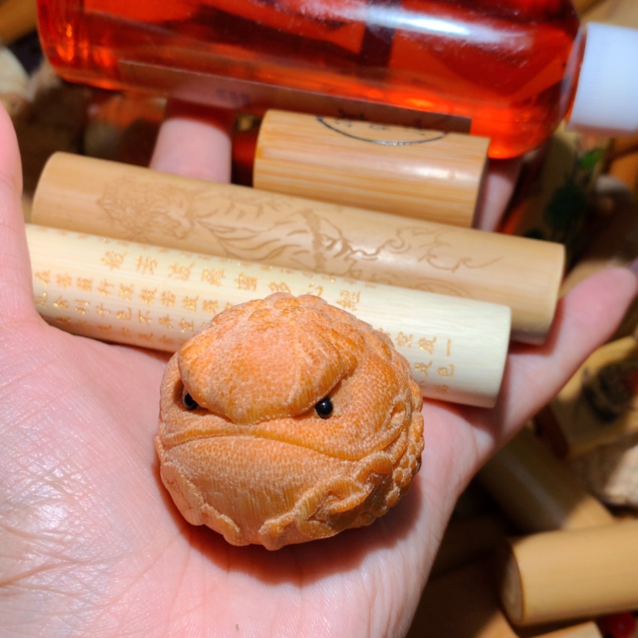 【闪购商品】红****惚dyujiok