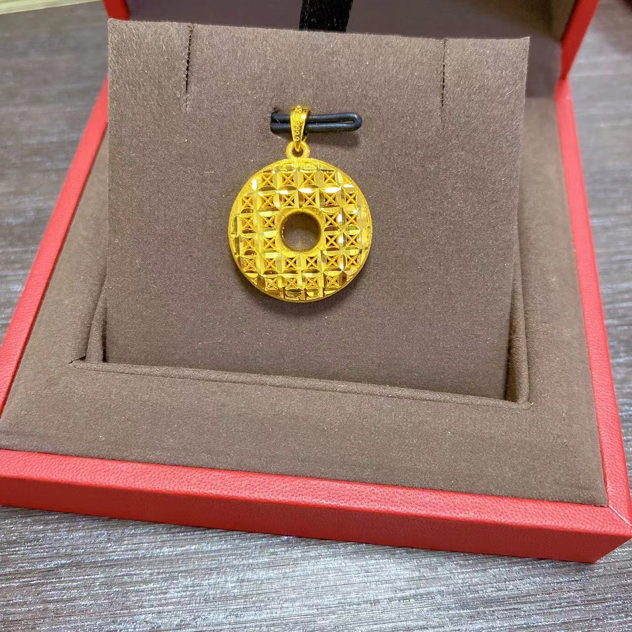 足金999.9精品简约镂空车花面平安扣百搭吊坠