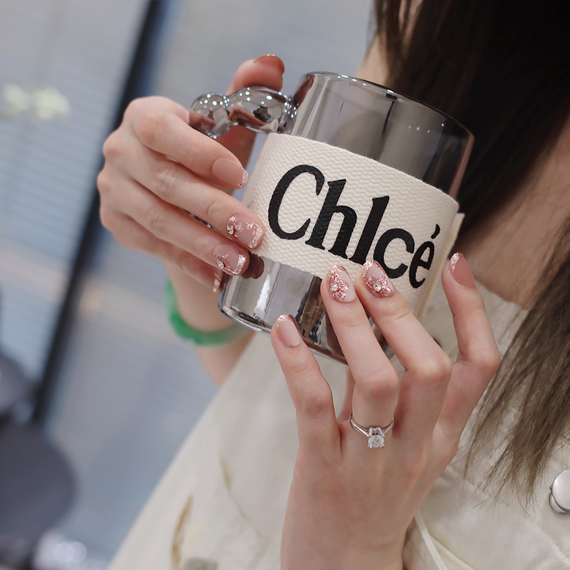 【花绣】春日花花设计师款全华钻纯欲裸粉色穿戴甲美甲穿戴式指甲贴