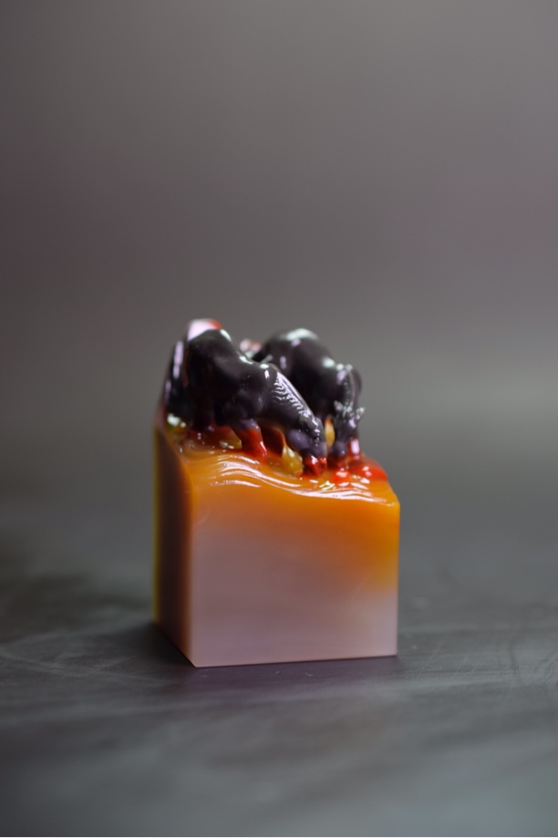 经典结晶巧色双马老挝印石