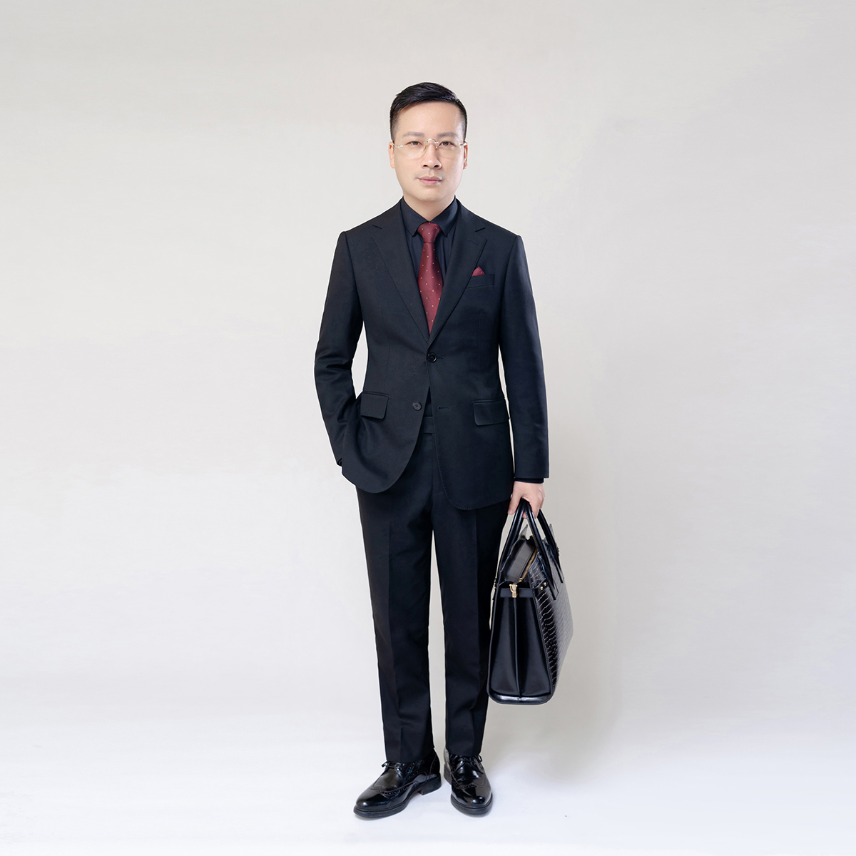 小个子男士商务西服双开叉上衣男士礼服