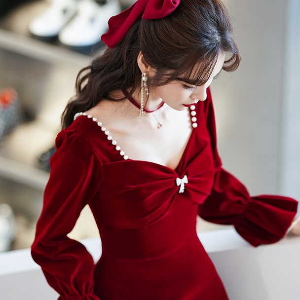 秋冬敬酒服新娘结婚订婚回门酒红色晚礼服女高级感连衣裙