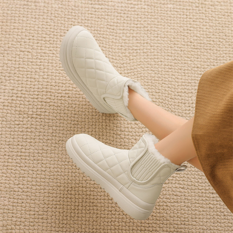 卓诗尼雪地靴女款2023新款冬季加绒加厚女鞋防水防滑东北面包棉鞋