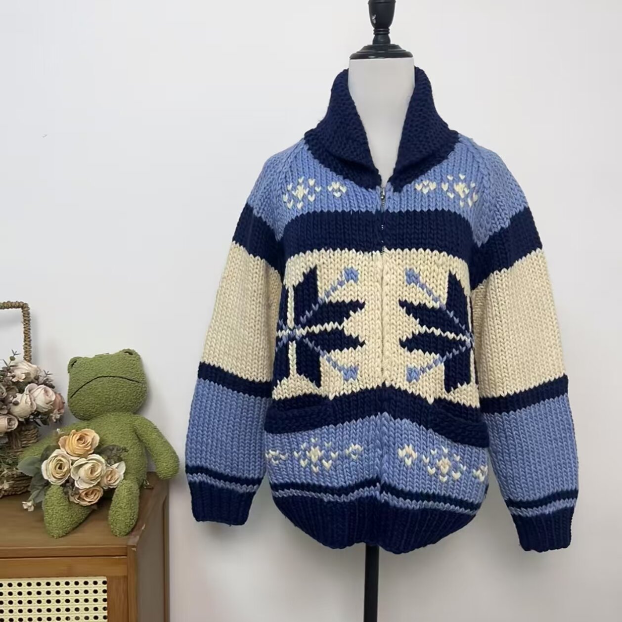  秋冬复古日系羊毛衣