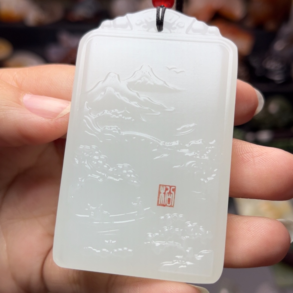 【闪购商品】石英质玉颈饰未镶嵌