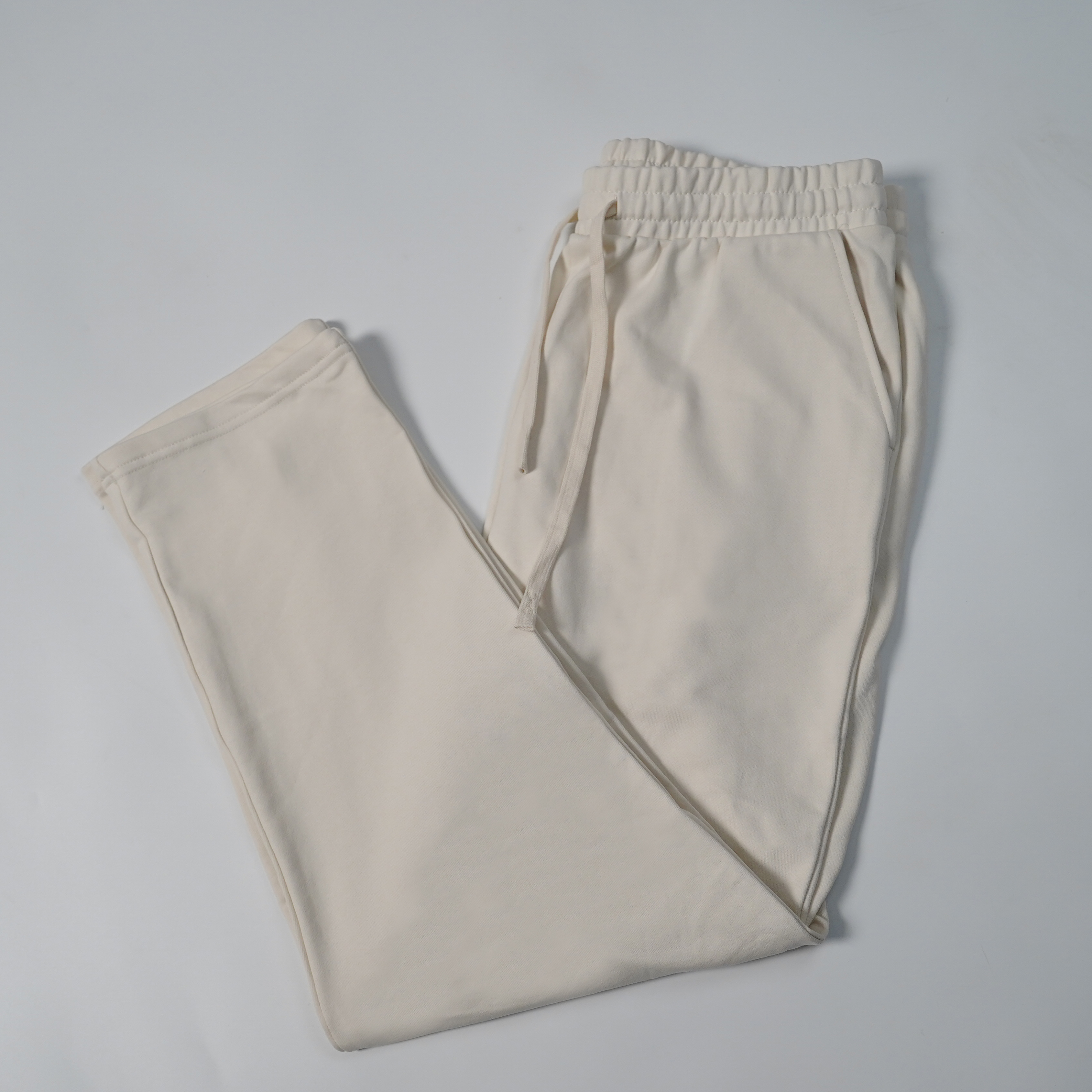 简约茶白色100%纯棉男女同穿休闲直筒裤