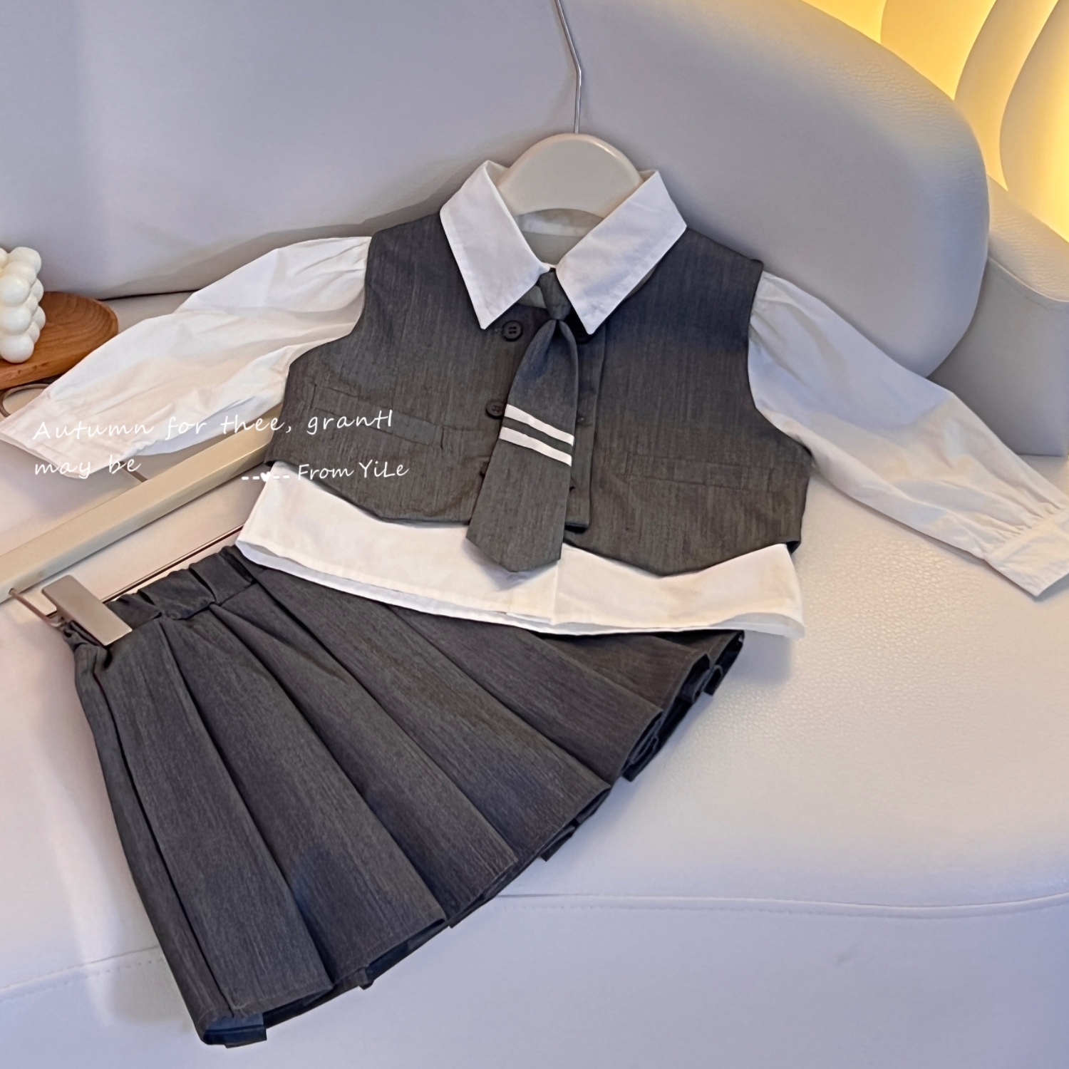 1431韩系女童春装套装jk制服新款夏季衬衣马甲百褶裙套装