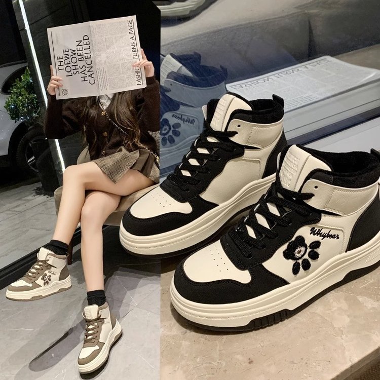 红蜻蜓牌高帮鞋女加绒保暖冬季短靴女厚底网红中学生休闲运动板鞋