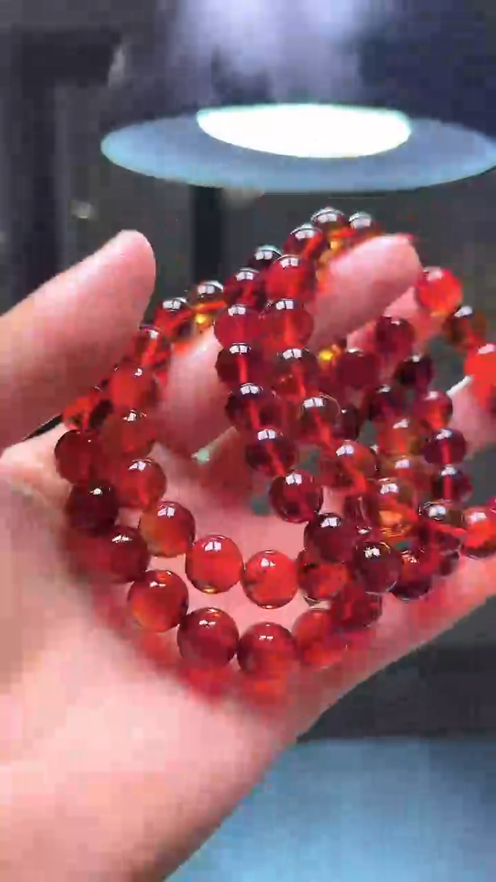 【闪购商品】琥珀颈饰未镶嵌k8014血珀单圈9多样性发货拍一发一