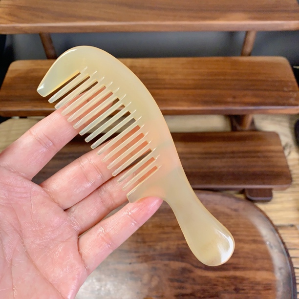 【千航】天然大号牦牛角梳女士加厚防脱羊角梳子宽齿按摩梳