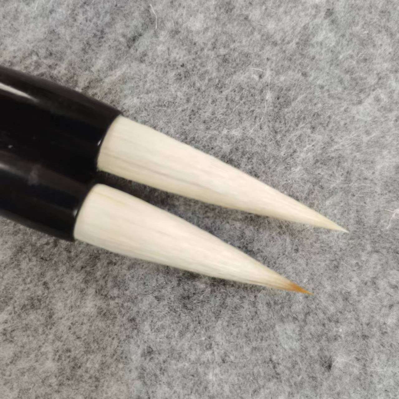 S【8】特制兼毫毛笔2支   