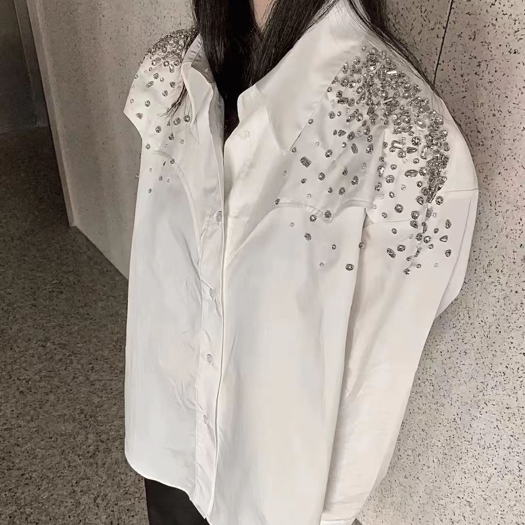 NANA STUDIO（设计师款）买手店早秋重工水钻钉珠宽松休闲衬衫002