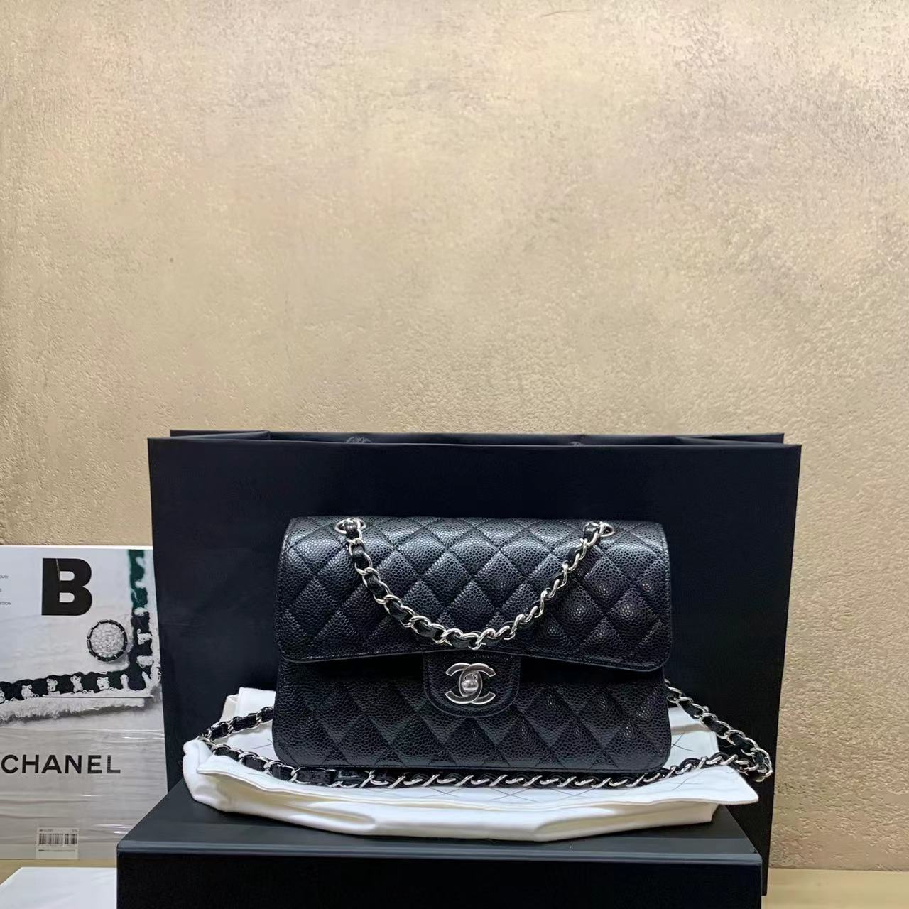 95新 Chanel/香奈儿 壹臻中古/chanel黑银牛cf小号 89884664留款