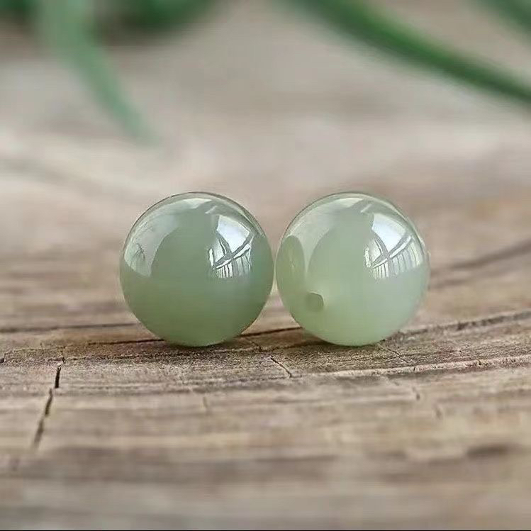 卡14-16的圆珠纯天然佘太翠