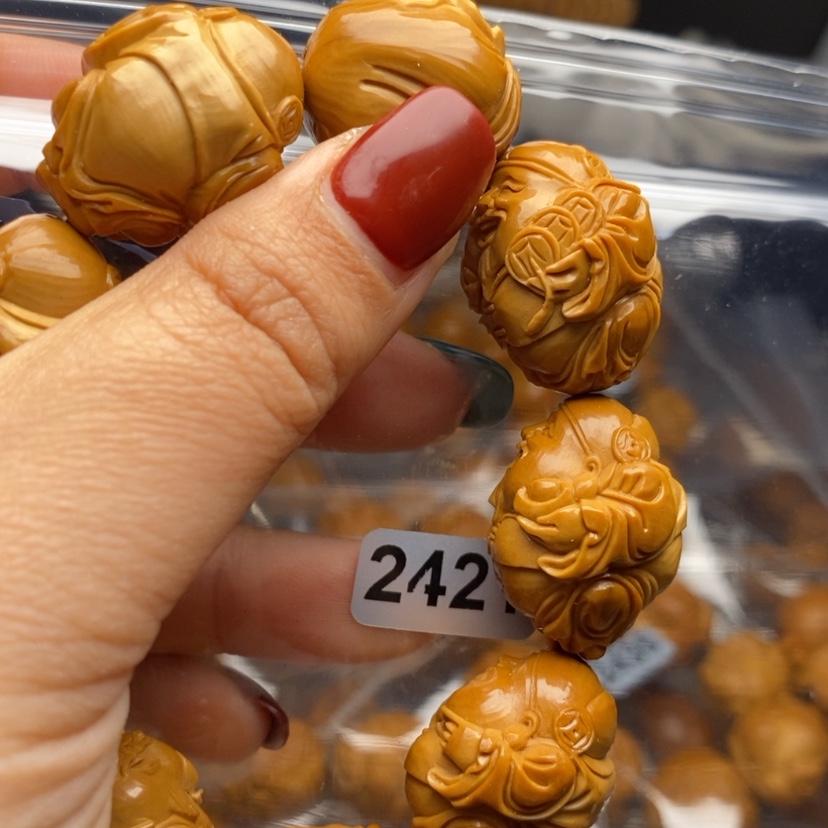 【闪购商品】橄榄核雕胖****2421