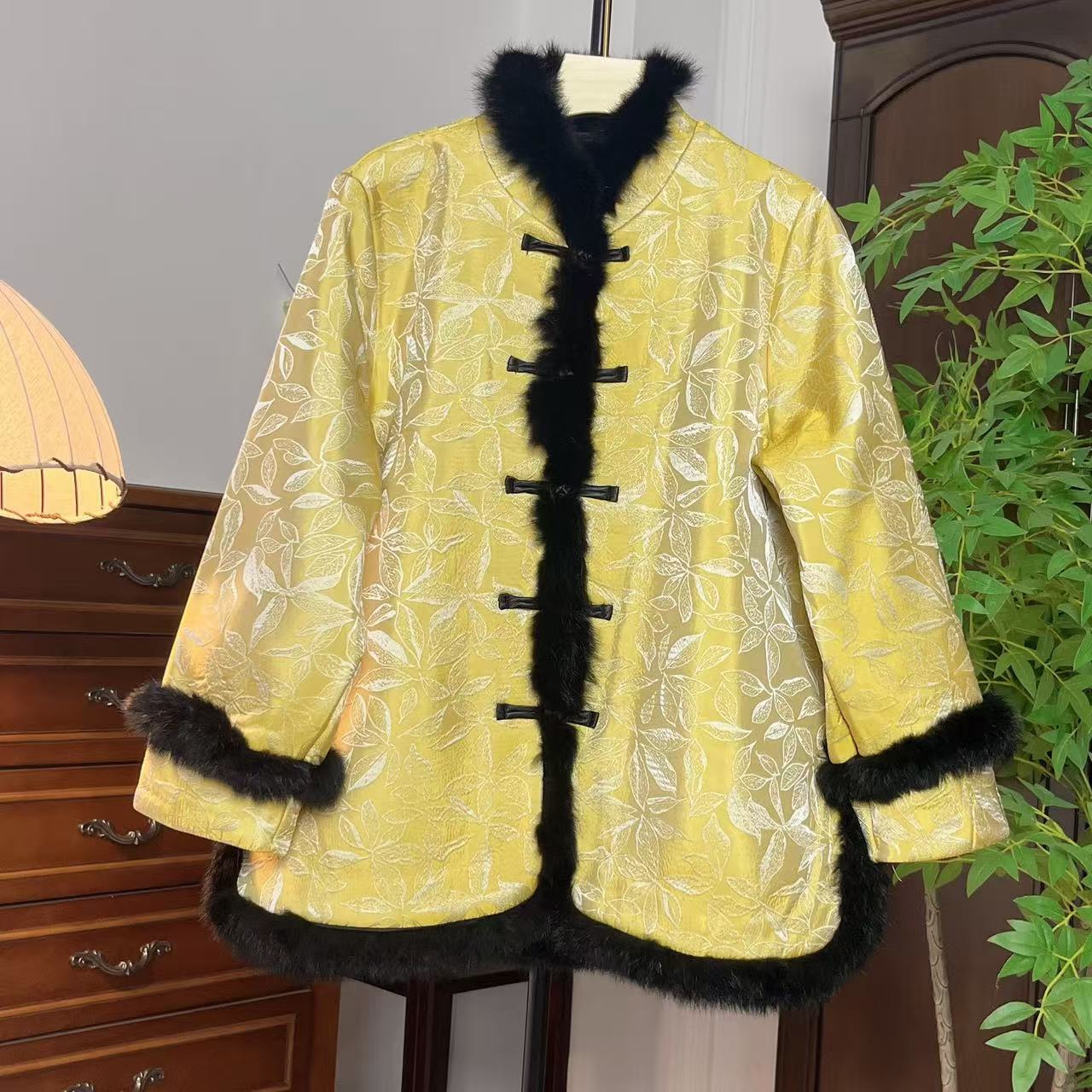 时尚休闲百搭短款外套-8205黄色