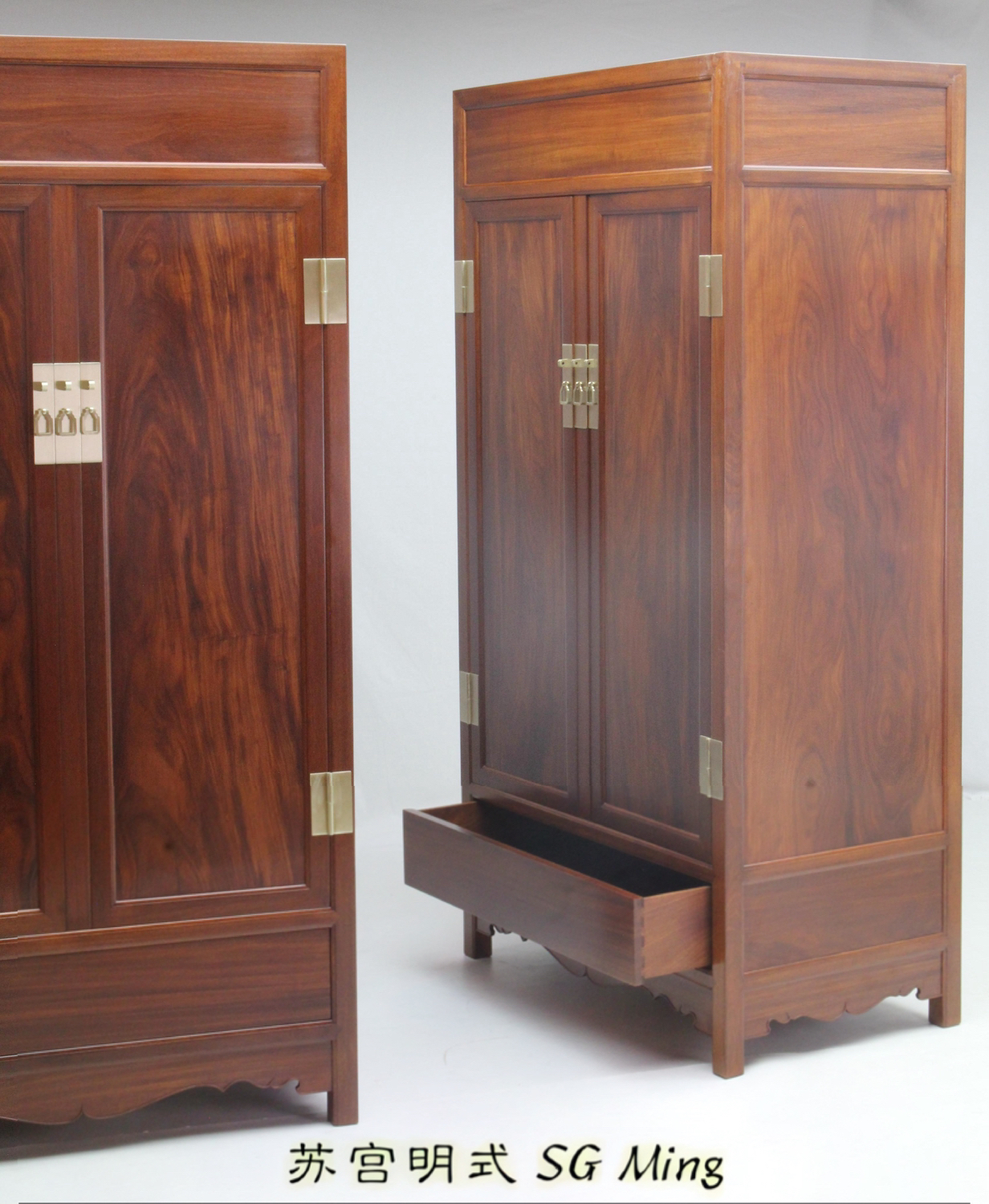 壸门带抽屉方角柜新中式