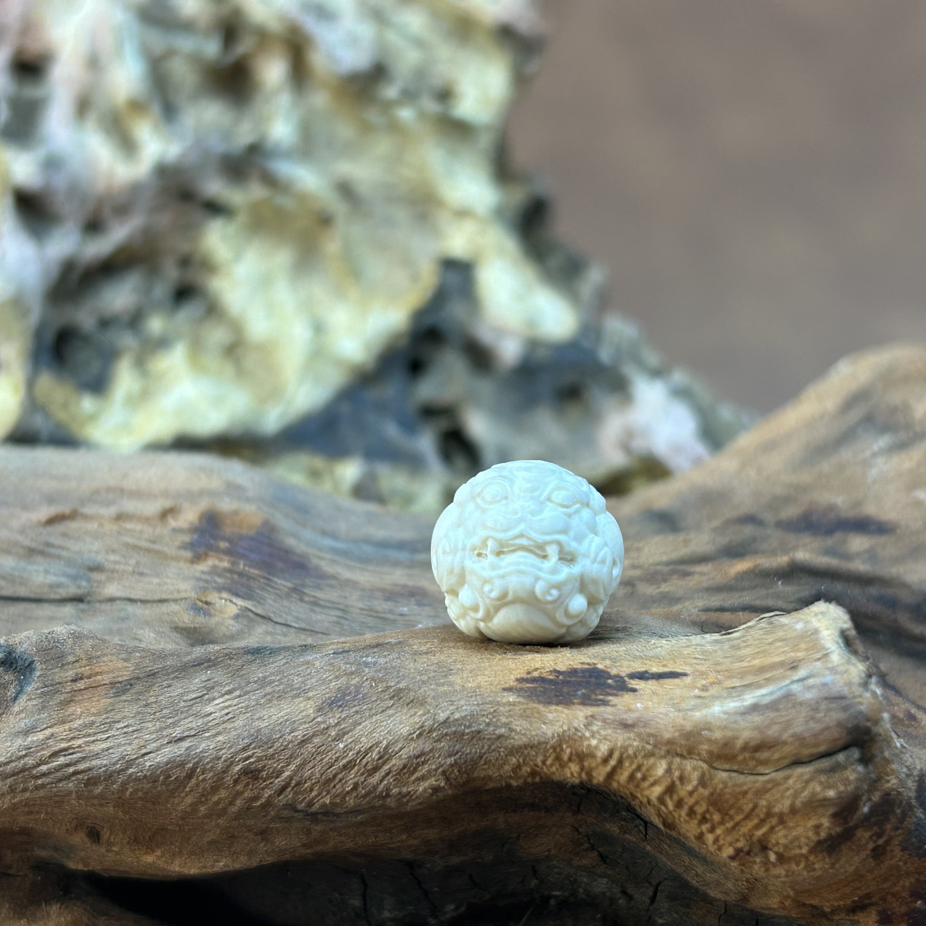 【再序】精品原色雕刻猛犸牙  貔貅DIY配饰约11mm