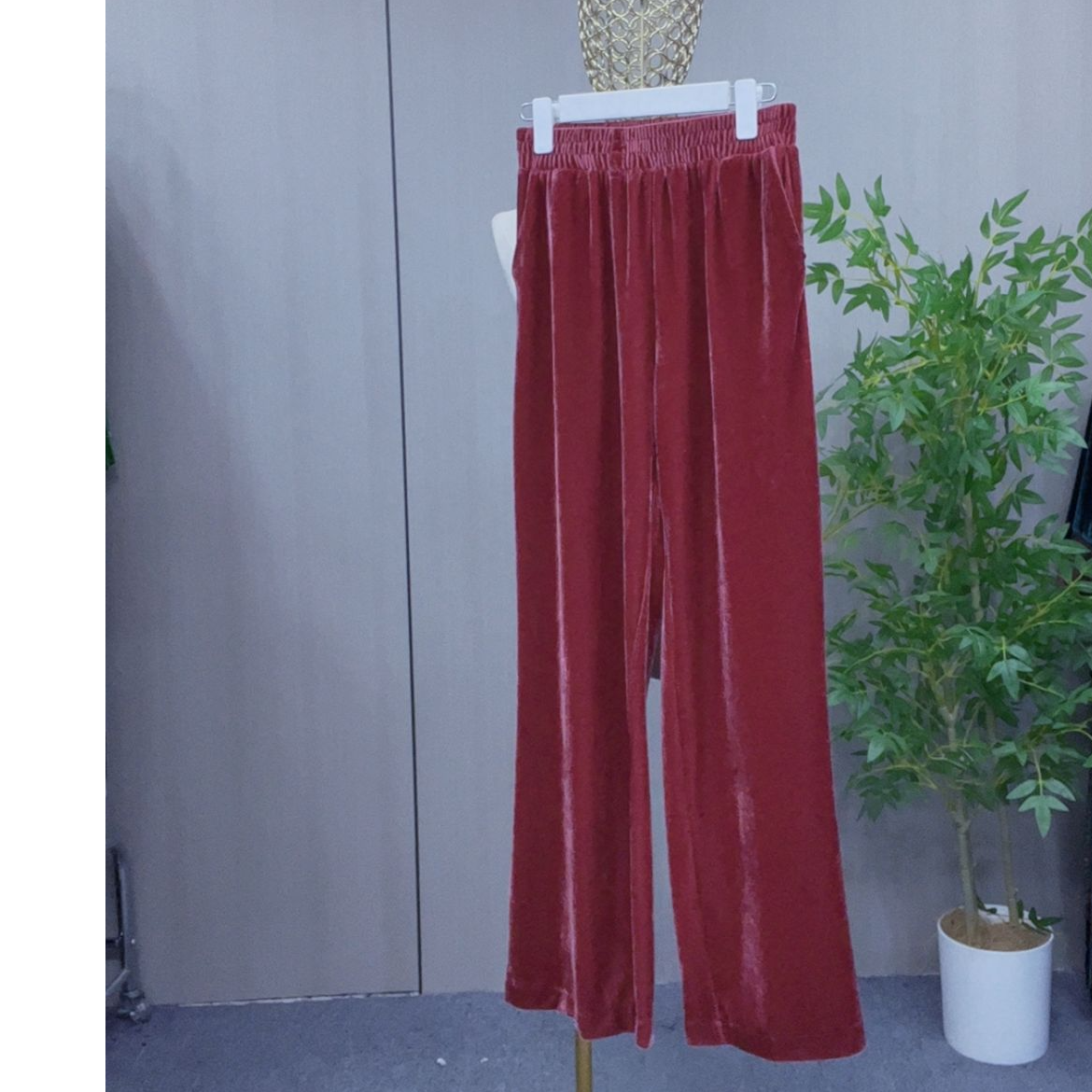 伊巍高端定制原创时尚显瘦丝绒阔腿裤961＃