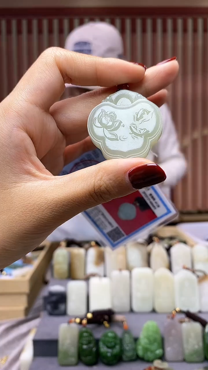 【闪购商品】和田玉挂件未镶嵌1