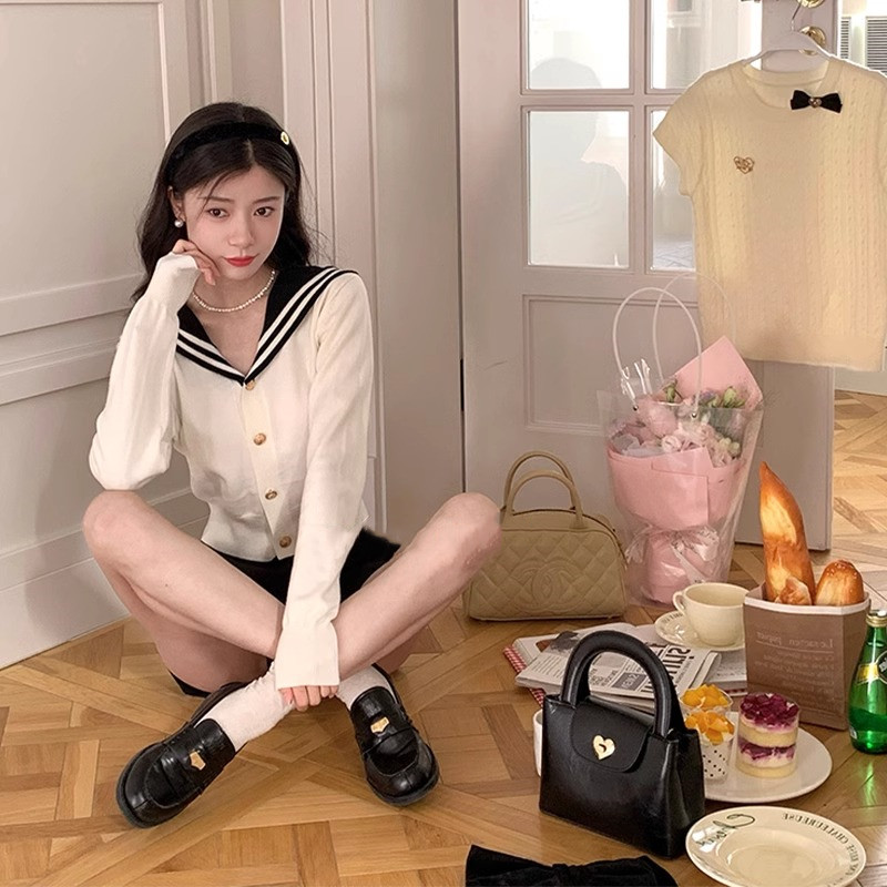 法式复古减龄洋气学院风海军领短款撞色长袖针织衫女上衣开衫外套