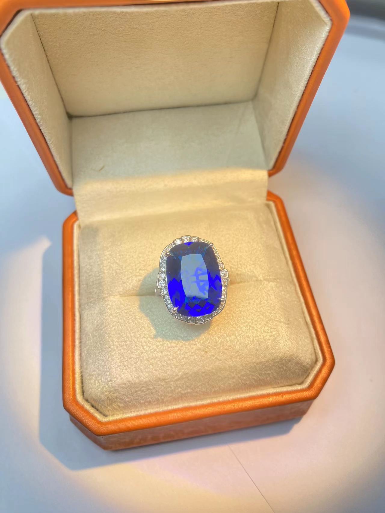 D10013〔坦桑尼亚的秘密〕蓝宝宝戒指