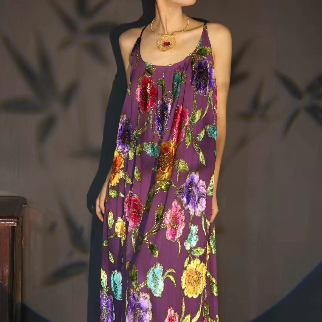 【李小姐】2024新款时尚夏季国风烧花吊带