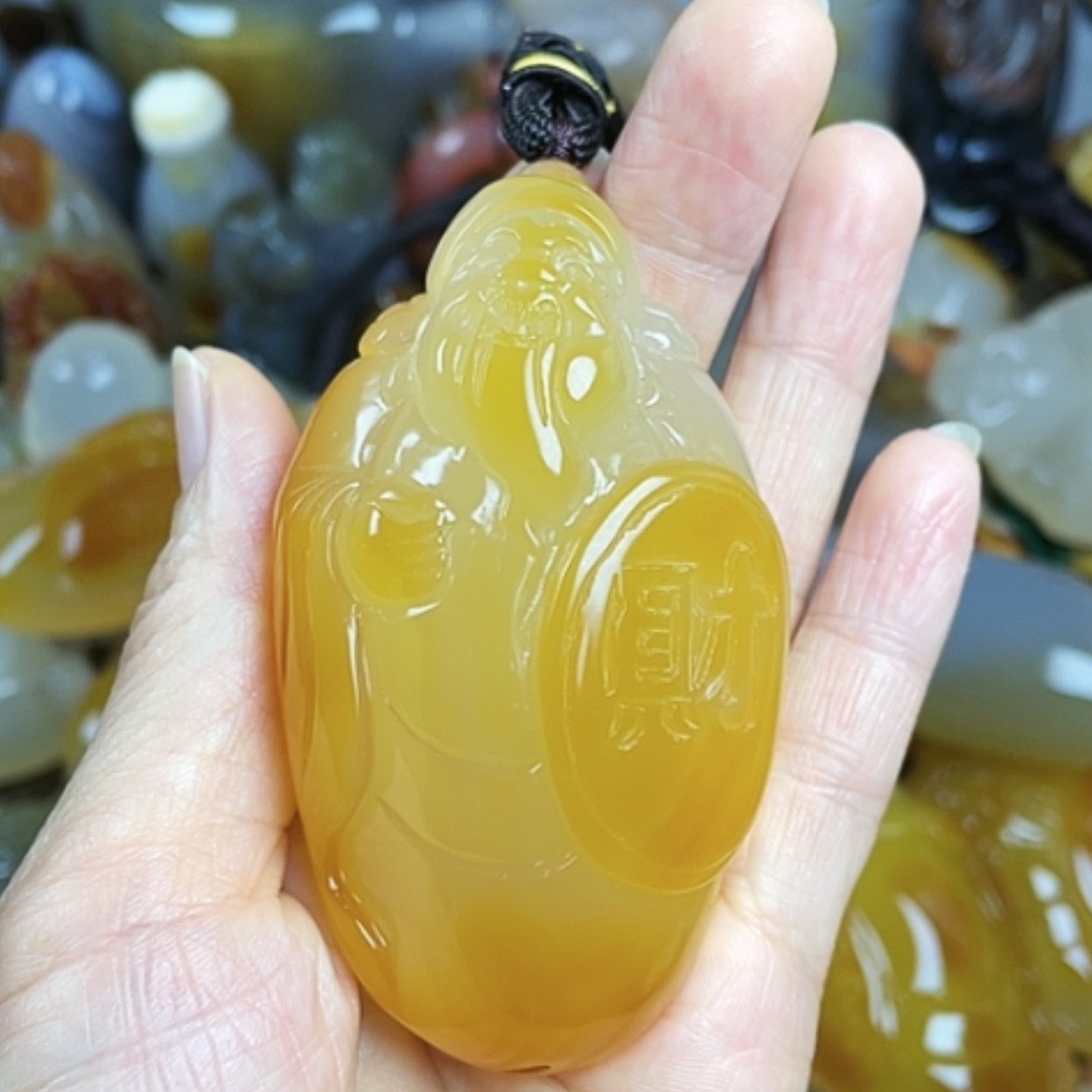 【闪购商品】玛瑙/玉髓把件未镶嵌梦****