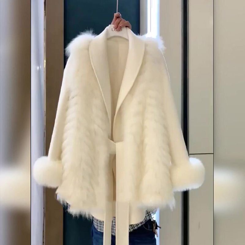 温柔风韩系设计感冬装富家千金毛呢外套小个子白色呢子大衣冬天女