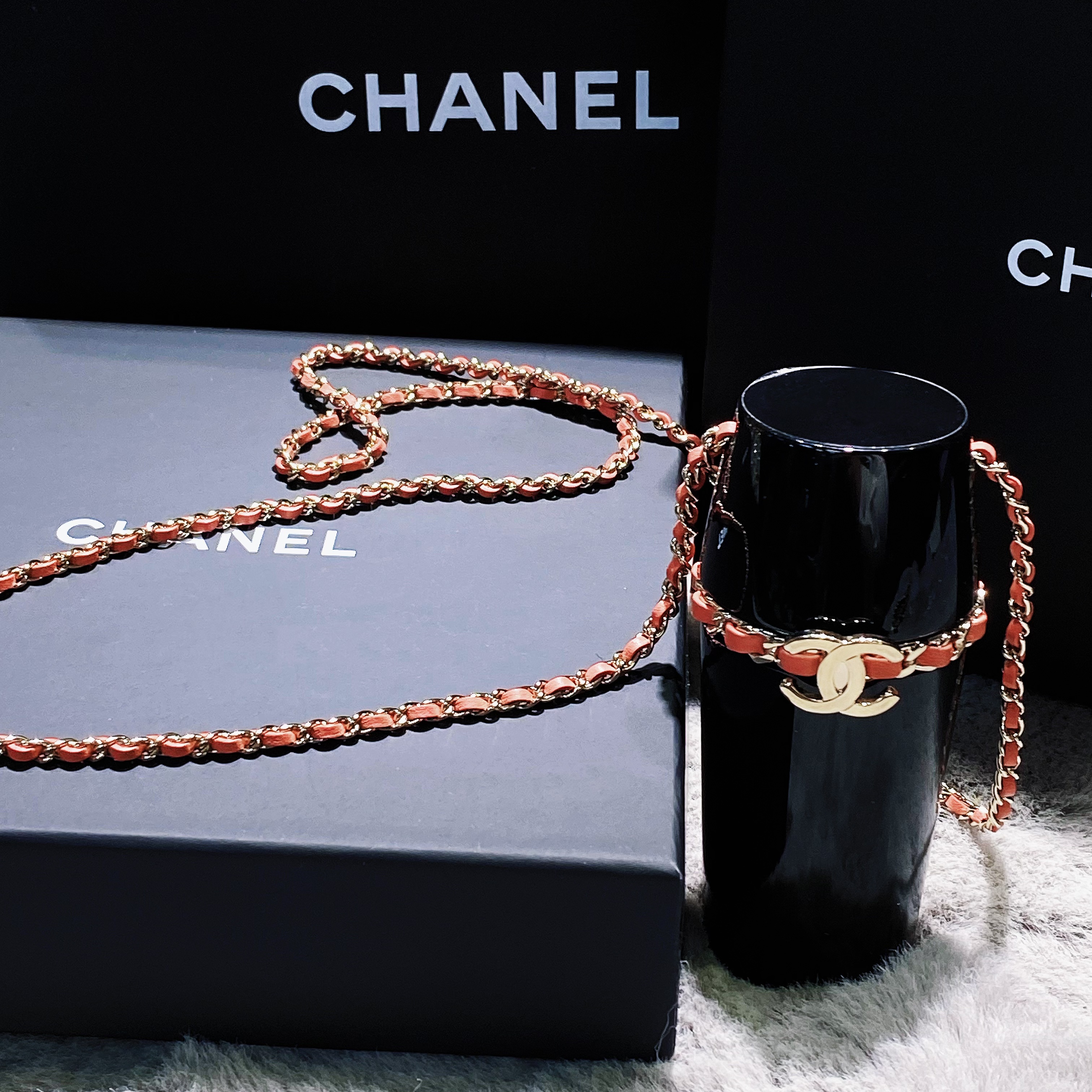 未使用 Chanel/香奈儿 项链/时尚/百搭/个性/欧美V/口红