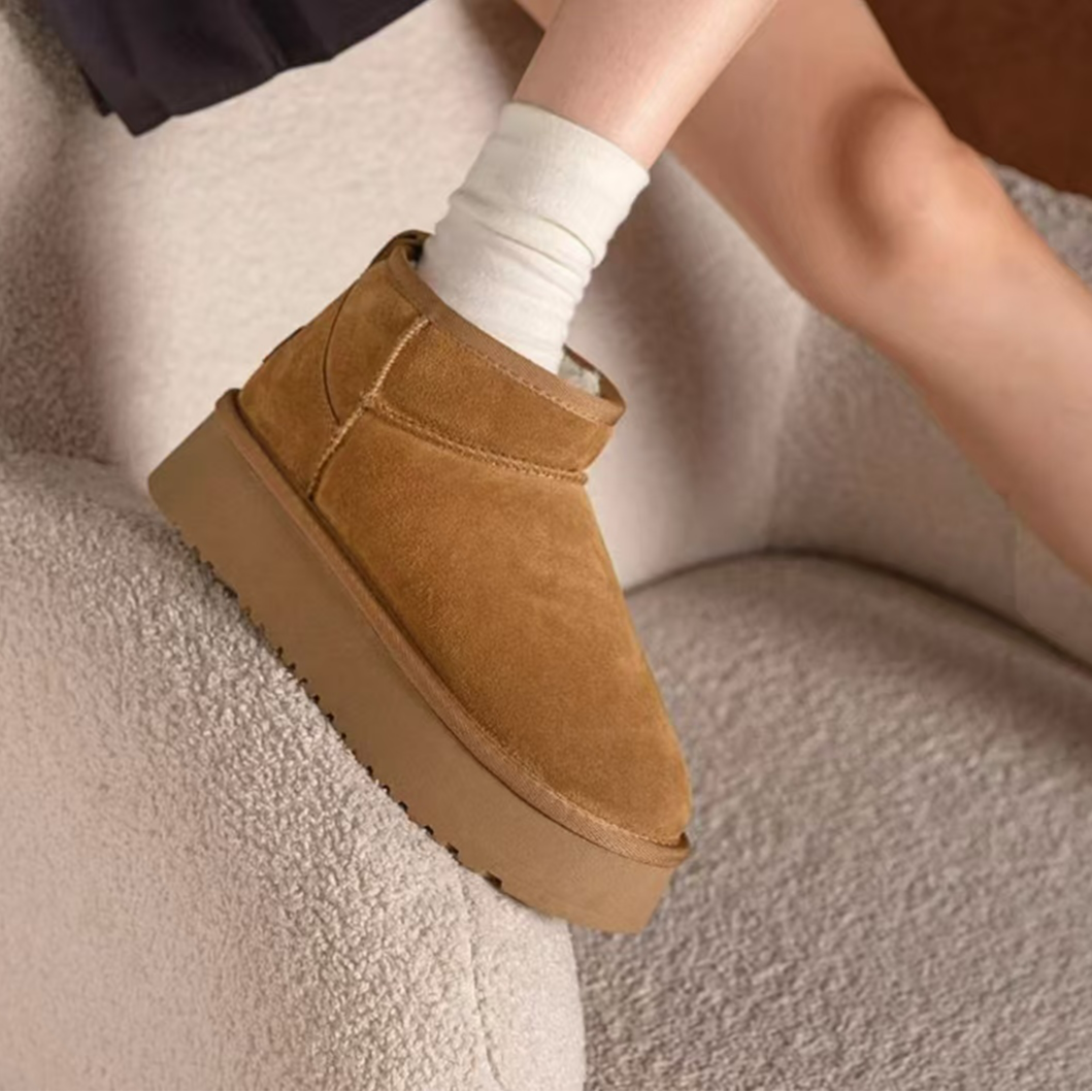 2025冬季新款真皮厚底雪地靴加绒增高 