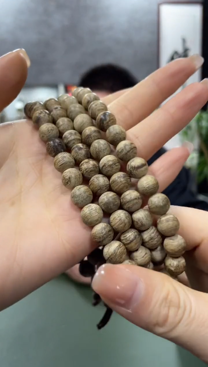 【闪购商品】沉香手串D圆珠长串一条9MM